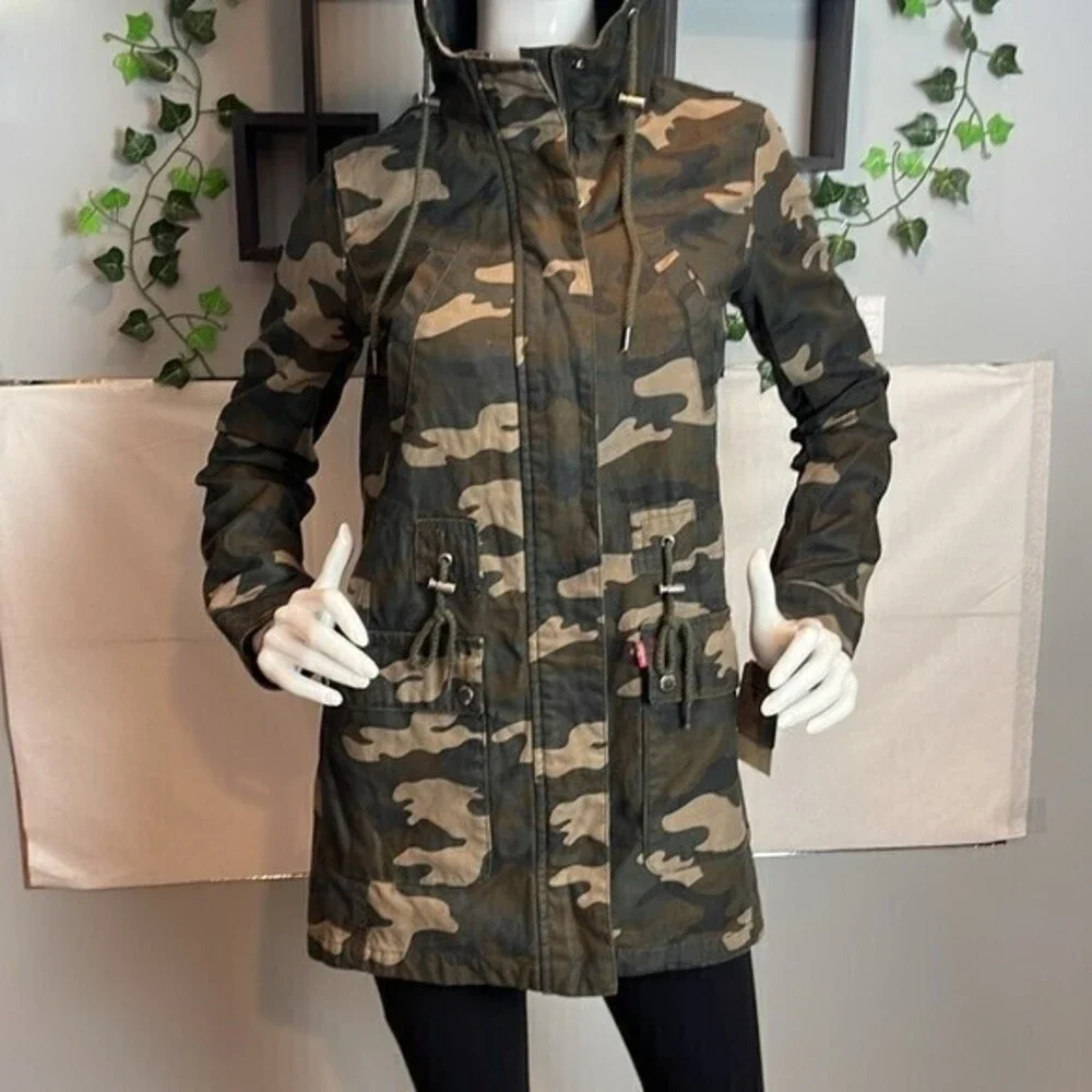 LEVI'S The Jess Cotton‎ Fishtail Hooded Parka Jacket Green Camo Size XS - Picture 2 of 8